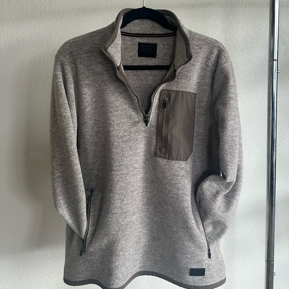 ABERCROMBIE & FITCH Men’s Medium Fleece Quarter Zip